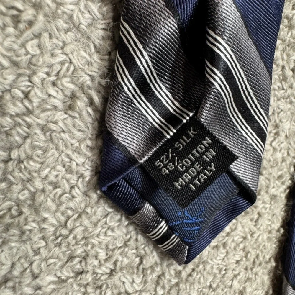Jos. A. Bank Heritage Collection Navy Blue Grey Striped Silk Cotton Tie Italy